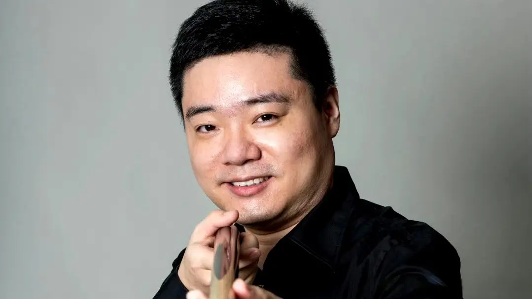 试薄红球时, 次拿到上手 试薄红球时, 次拿到上手