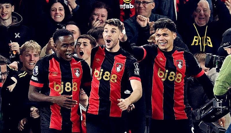 经受, 夏窗出售索, 次打断这位