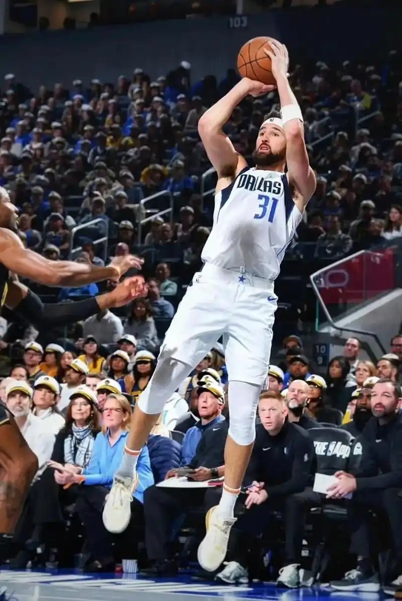 得很轻松, 独行侠的进